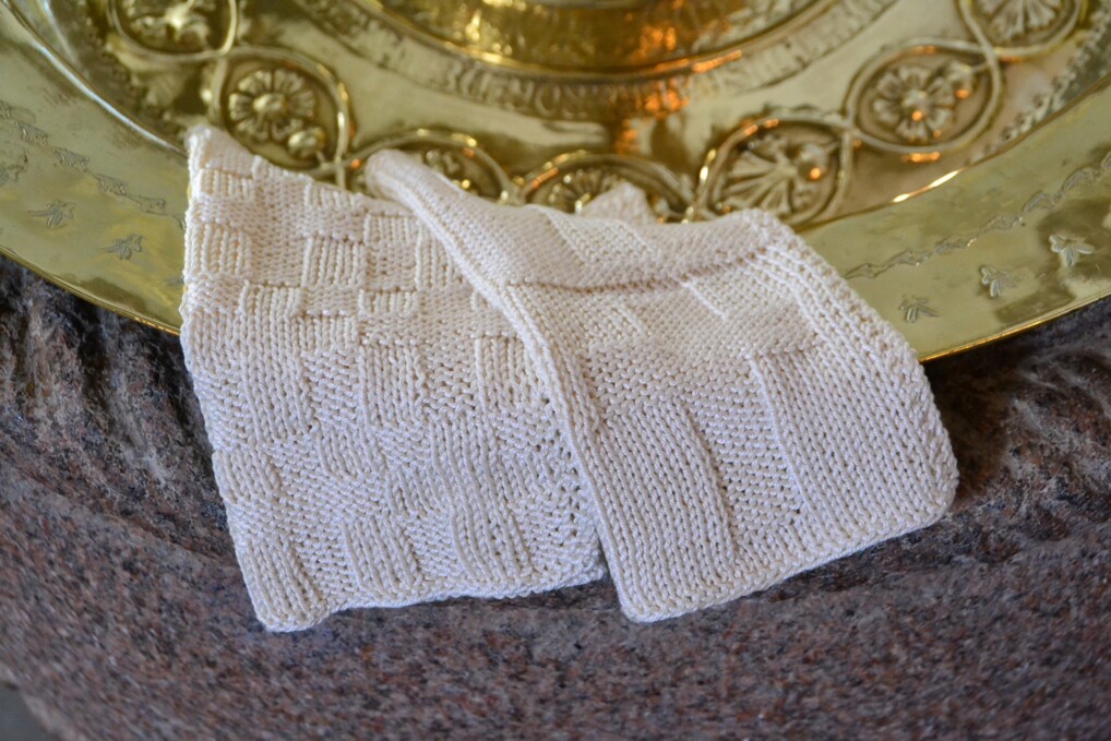 Dåbsklude på døbefont dåb folkekirken