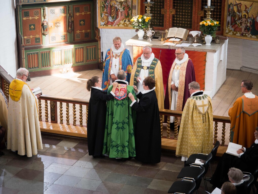 Bispevalg i folkekirken